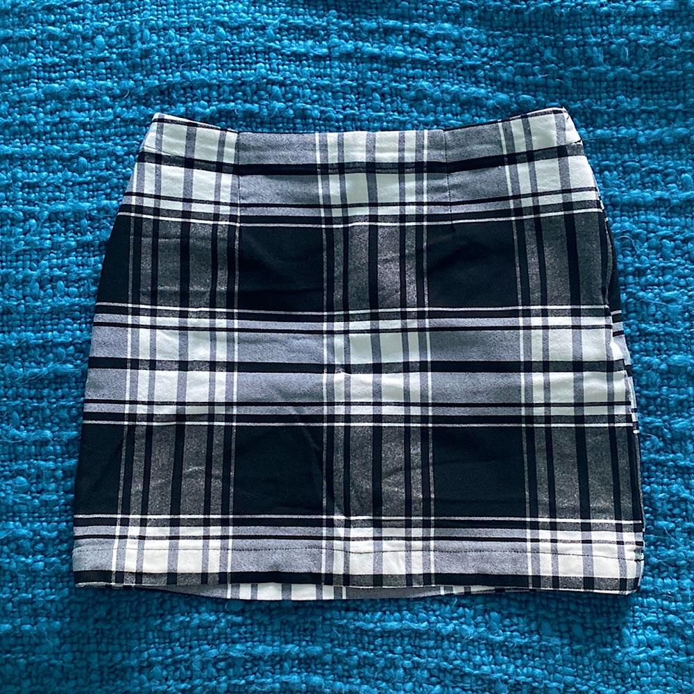 White and Black Checkered Skirt